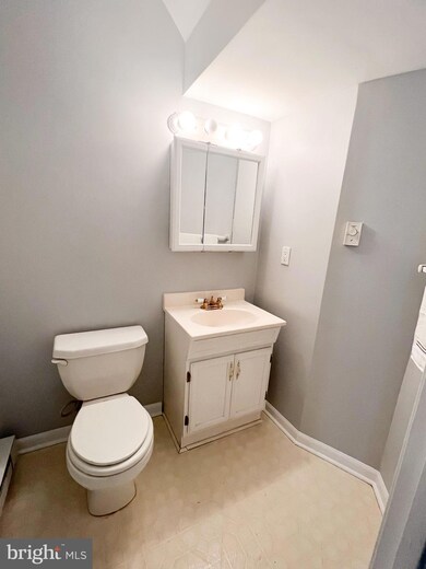 5 Springtide Ct, Middle River, MD 21220 - photo 6