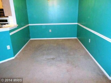 8822 Groffs Mill Dr unit 8822, Owings Mills, MD 21117 - photo 2