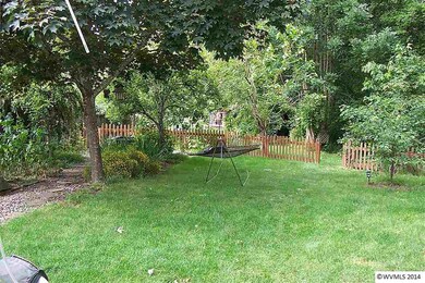 2028 SE Crystal Cir, Corvallis, OR 97333 - photo 7