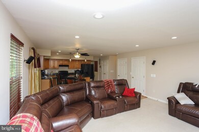 4630 Beechwood Rd, Ellicott City, MD 21043 - photo 6