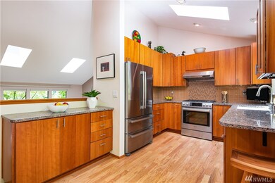 9825 234th St SW, Edmonds, WA 98020 - photo 6