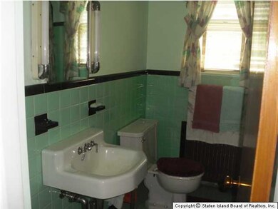 15 Labau Ave, Staten Island, NY 10301 - photo 5