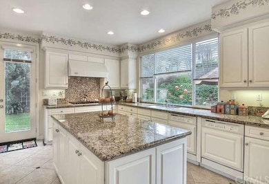 Double dishwasher & beautiful views of backyard