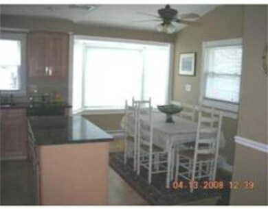 8 Mohawk Ave, Webster, MA 01570 - photo 5