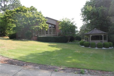 1204 Longleaf Dr, Fayetteville, NC 28305 - photo 6