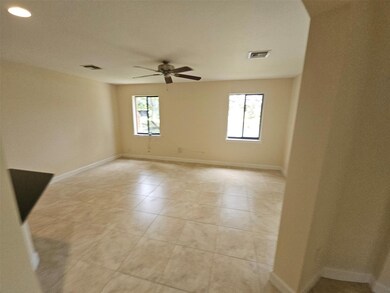 6185 Laurel Ln unit B, Tamarac, FL 33319 - photo 5