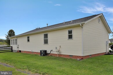 995 Dutchess Cir, Strasburg, VA 22657 - photo 5