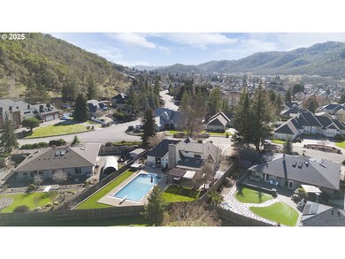 260 Aster St, Winchester, OR 97495 - photo 4