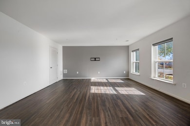 15606 Beech Tree Pkwy, Upper Marlboro, MD 20774 - photo 3