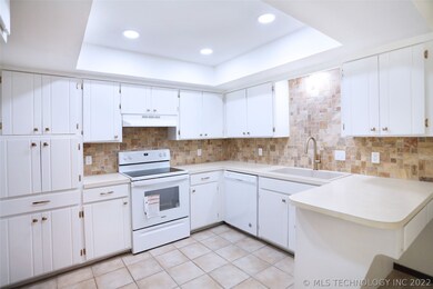 1714 Wildewood Dr, Ardmore, OK 73401 - photo 4