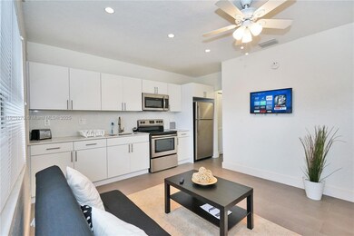 60 NW 76th St unit 16, Miami, FL 33150 - photo 3