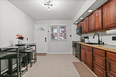 2800 Madison Ave unit 1B, Bridgeport, CT 06606 - photo 4