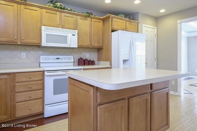 8416 Aspen Glen Way, Louisville, KY 40228 - photo 6