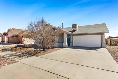 14036 Lago Seco Dr, Horizon City, TX 79928 - photo 4