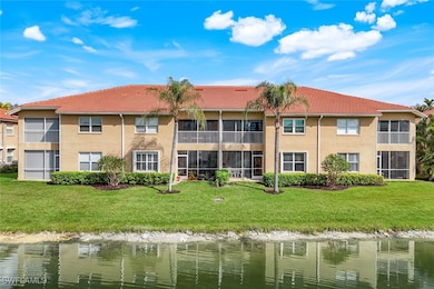 6930 Huntington Lakes Cir unit 102, Naples, FL 34119 - photo 5