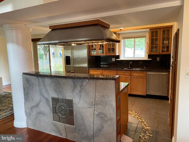 1305 Roosevelt St, Annapolis, MD 21403 - photo 6