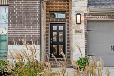 17192 Sandstone St, Conroe, TX 77302 - photo 2