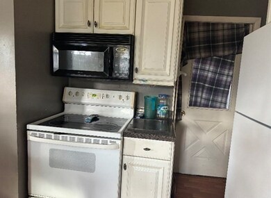 561 Summer St, Brockton, MA 02302 - photo 5