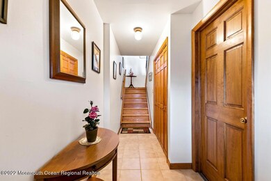 11 Meredith Ct, Monmouth Beach, NJ 07750 - photo 3