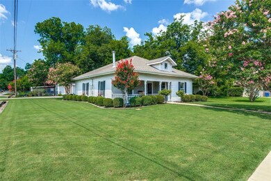 411 W Ash St, Celina, TX 75009 - photo 2