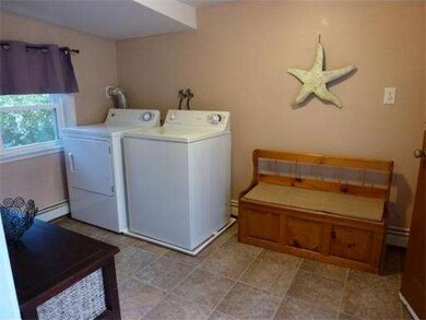 36 Grandview Ave, Fairhaven, MA 02719 - photo 4