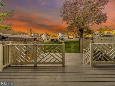 12849 Mill Brook Ct, Woodbridge, VA 22192 - photo 6