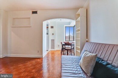 The Bader Condominium unit 706, Washington, DC 20037 - photo 6