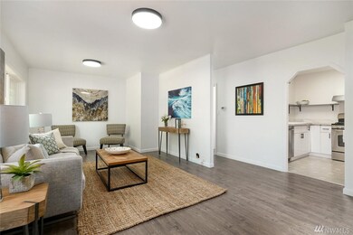 14715 84th Ave NE, Kenmore, WA 98028 - photo 2