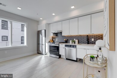 1532 N Capitol St NW unit 102, Washington, DC 20002 - photo 5
