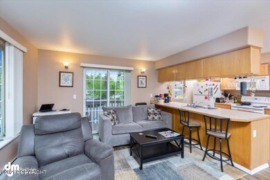 Living Room/ Breakfast Bar
