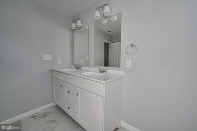 2117 Barclay St unit 2, Baltimore, MD 21218 - photo 3