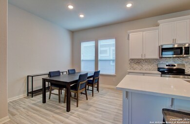 886 Casetta Trail, New Braunfels, TX 78130 - photo 5