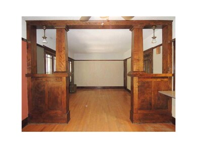 Living Room. DINETTE TO LIVING ROOM