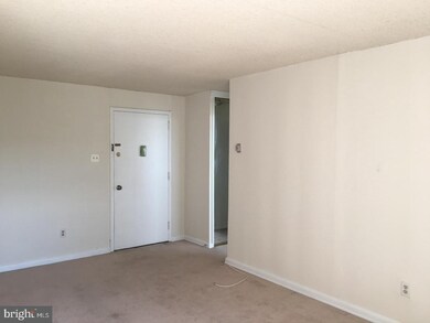 Radnor House unit 611, Bryn Mawr, PA 19010 - photo 3