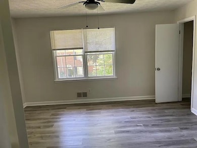 1010 Sexton Dr unit 10, Stone Mountain, GA 30083 - photo 7