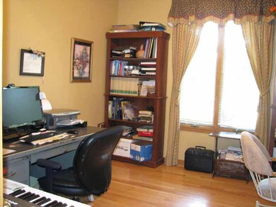 6_Office or Formal Dining