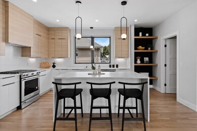 79 Howard St unit 2, Waltham, MA 02451 - photo 4