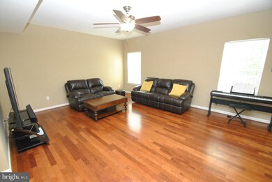 8505 Dolina Ct, Nottingham, MD 21236 - photo 6