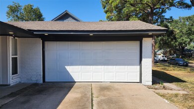 8203 Langdon Ln, Houston, TX 77036 - photo 5