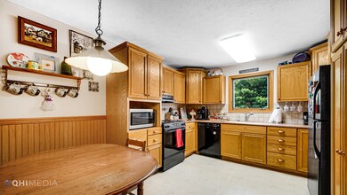 312 W Monroe St, Kirklin, IN 46050 - photo 3