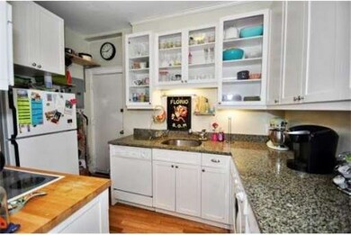 98 Saint Paul St unit 5, Brookline, MA 02446 - photo 3