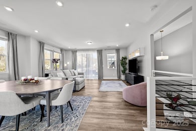 3321 Treble Ct, Charlotte, NC 28262 - photo 3