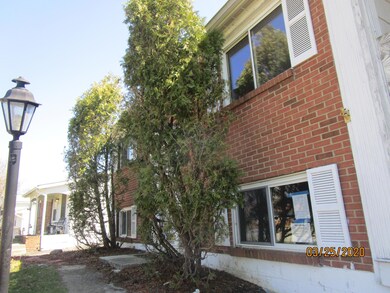 3103 Valleywood Dr, Columbus, OH 43223 - photo 2