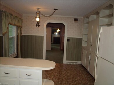 4395 Nc Highway 42 S, Asheboro, NC 27205 - photo 6