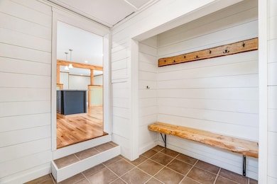 Mudroom - Main House
