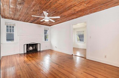 4205 N Flagler Dr unit 5, West Palm Beach, FL 33407 - photo 5