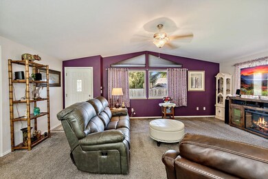 1376 Foxwood Dr, Medford, OR 97504 - photo 3