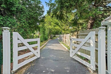 583 Main St, Hingham, MA 02043 - photo 5