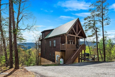 2251 Upper Middle Creek Rd unit 8, Sevierville, TN 37876 - photo 4