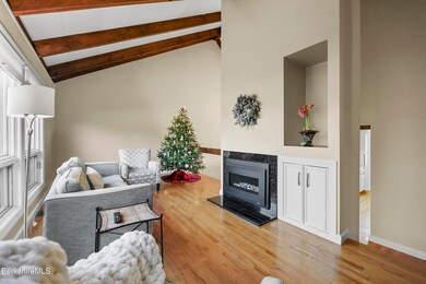 25 Living Room